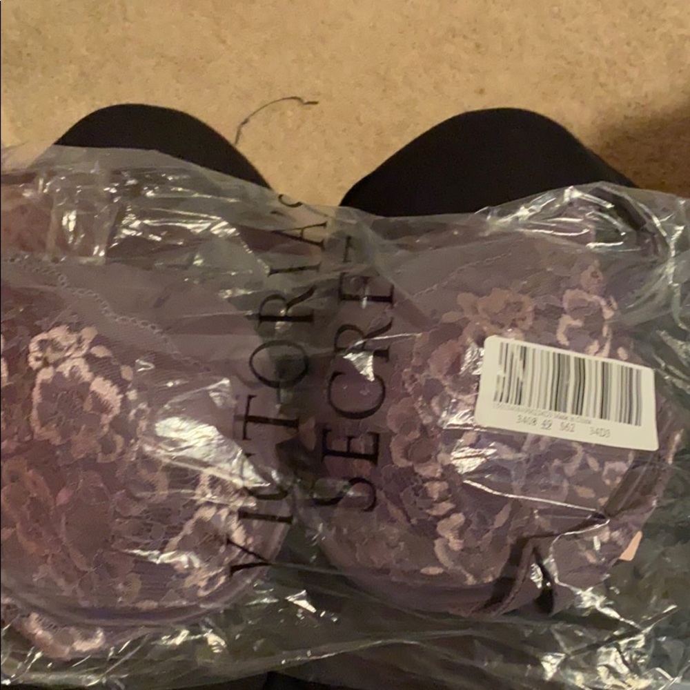 NEW Victoria Secrets Perfect Shape 34DDD